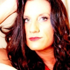 Suzanne Haddad SZNE Brand