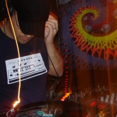 Tobias Bassline