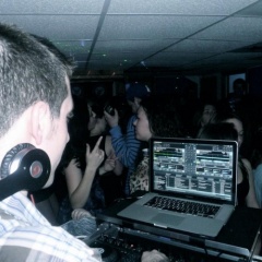 DJ t.RAGE