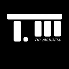 Tia Madzell