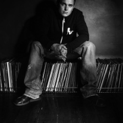 Tobias Manou
