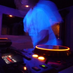 DJ TOKIT