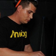 Tom Rhythm
