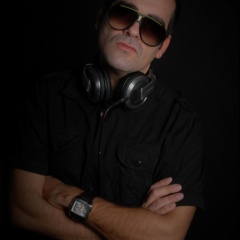 DJ Verylight