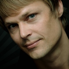 YAN STRICKER