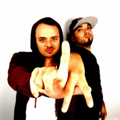 Mike Young &amp; Savi Leon
